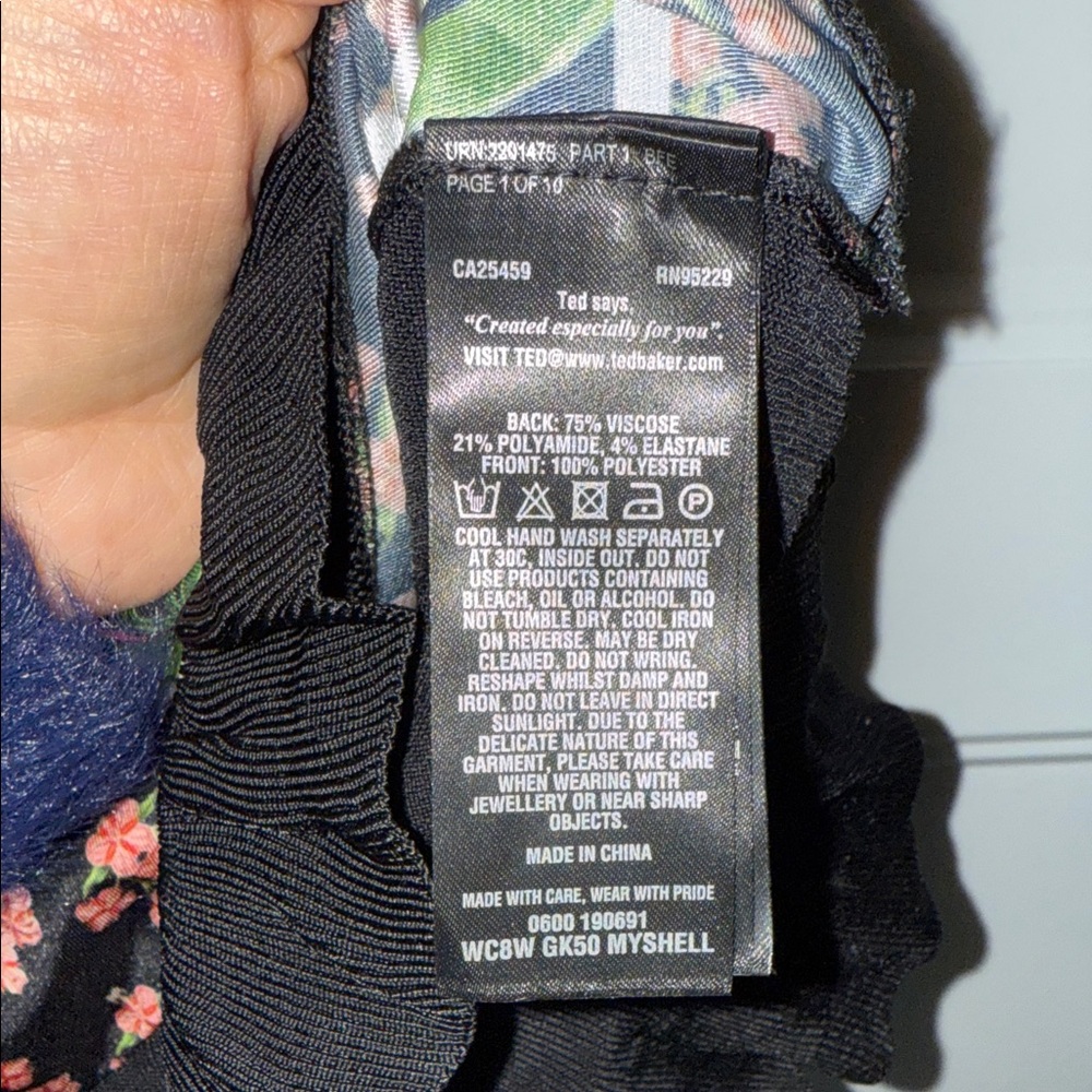 NWT Ted Baker Black Floral Sleeveless Blouse - Picture 7 of 10